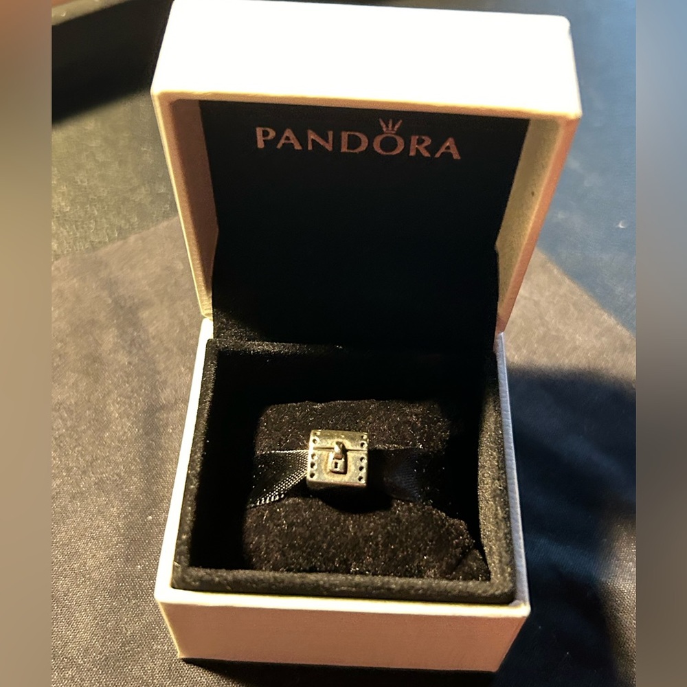 Pandora treasure chest charm